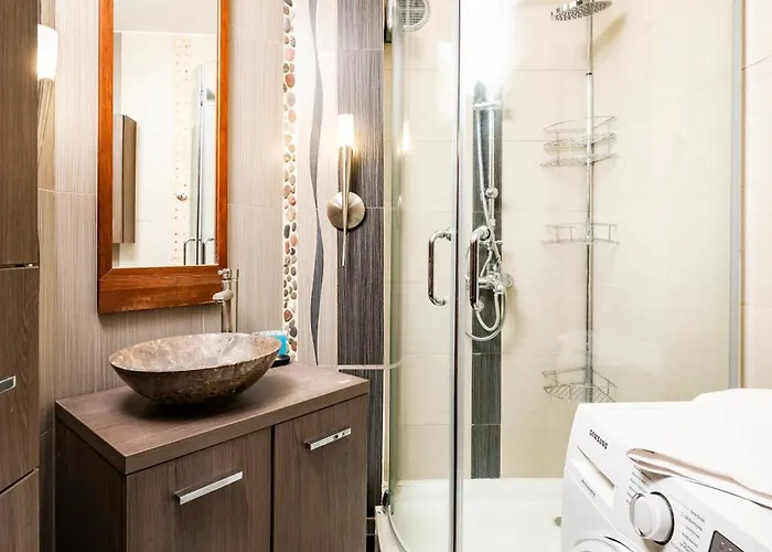 Lejlighed Plac Wolnosci 3-bedroom *