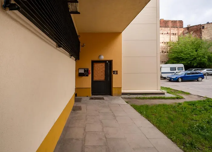 Plac Wolnosci 3-bedroom *