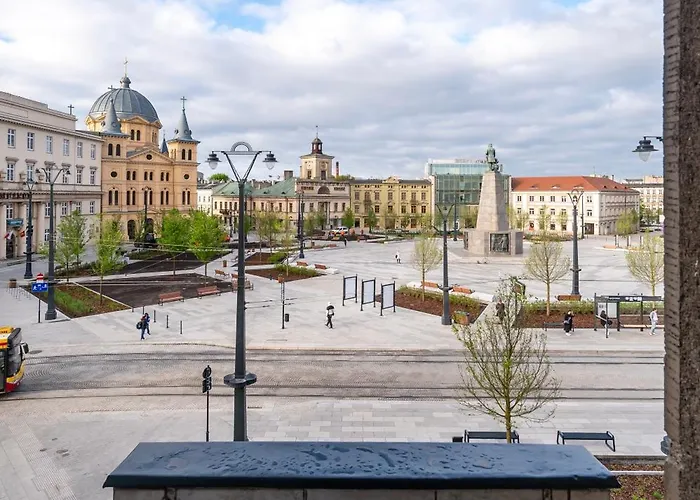 Plac Wolnosci 3-bedroom Lejlighed Łódź