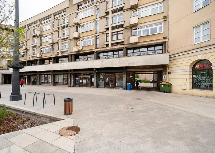 Plac Wolnosci 3-bedroom * Łódź